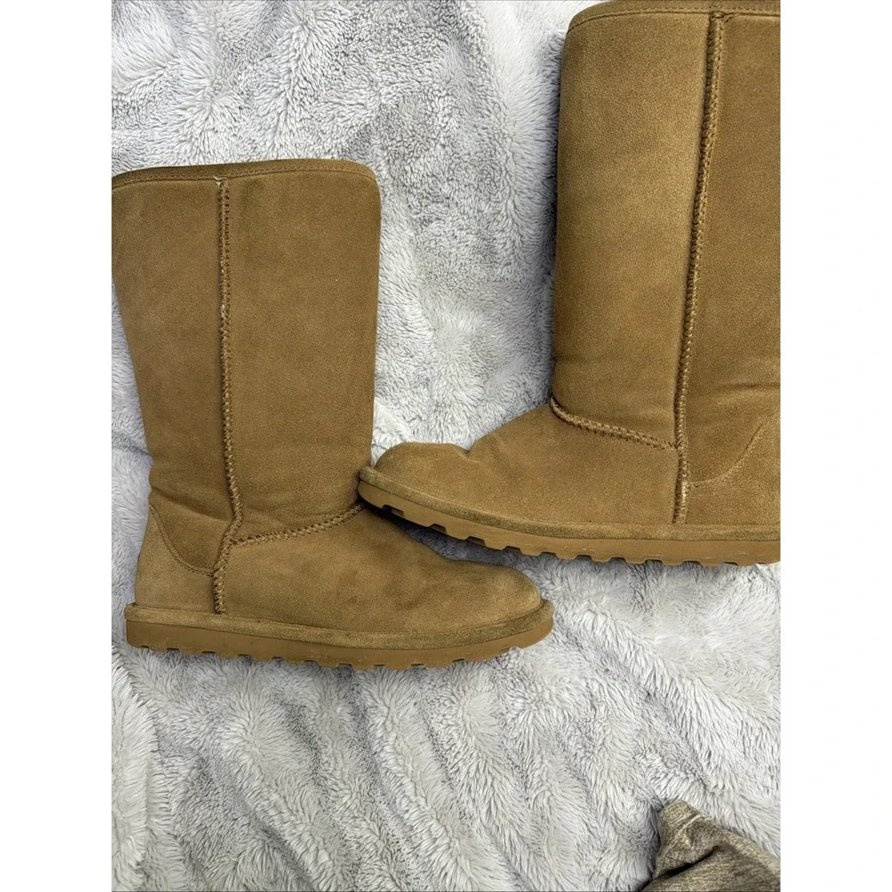 Bear Paw Tall Boots Size 8 Brown Suede Treated With Weather Proof